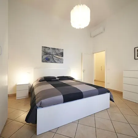 Careggi Garden Flat * فلورنس