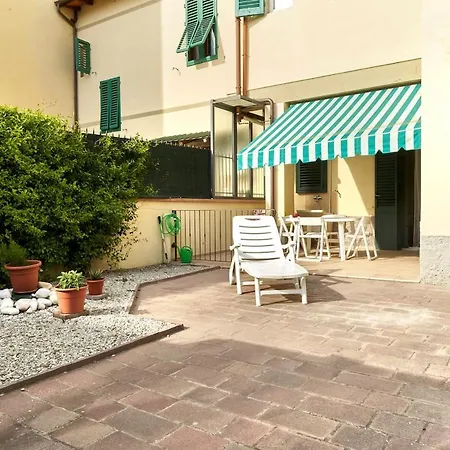 公寓 Careggi Garden Flat 佛罗伦萨