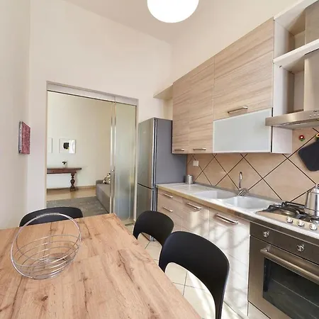 Careggi Garden Flat فلورنس