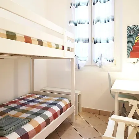 Careggi Garden Flat 公寓