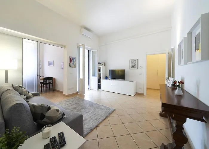 アパート Careggi Garden Flat