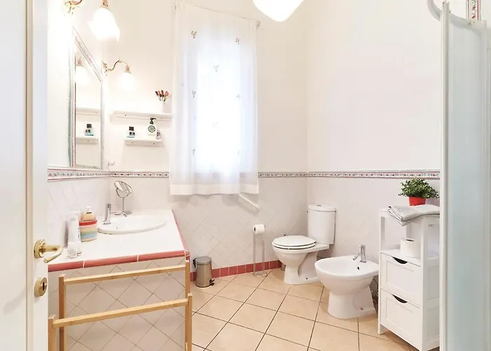 Careggi Garden Flat *