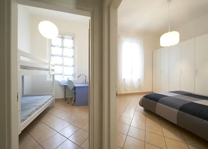 アパート Careggi Garden Flat *